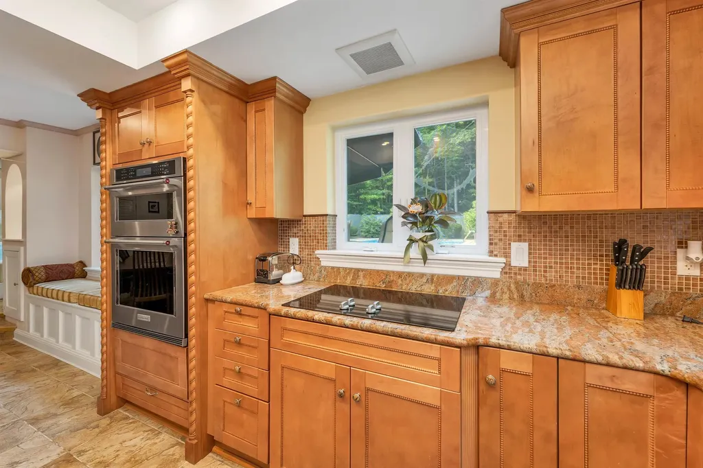 373 Black Brook Road Sanbornton NH 03269
