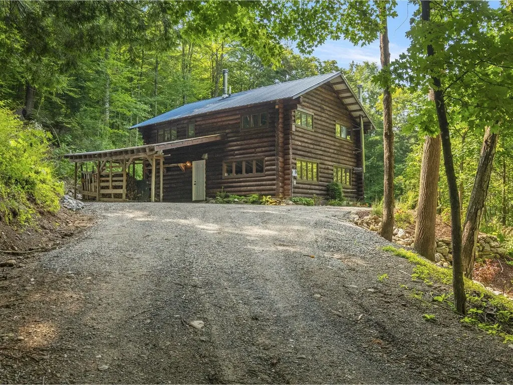 80 Stokes Hill Road Starksboro VT 05487