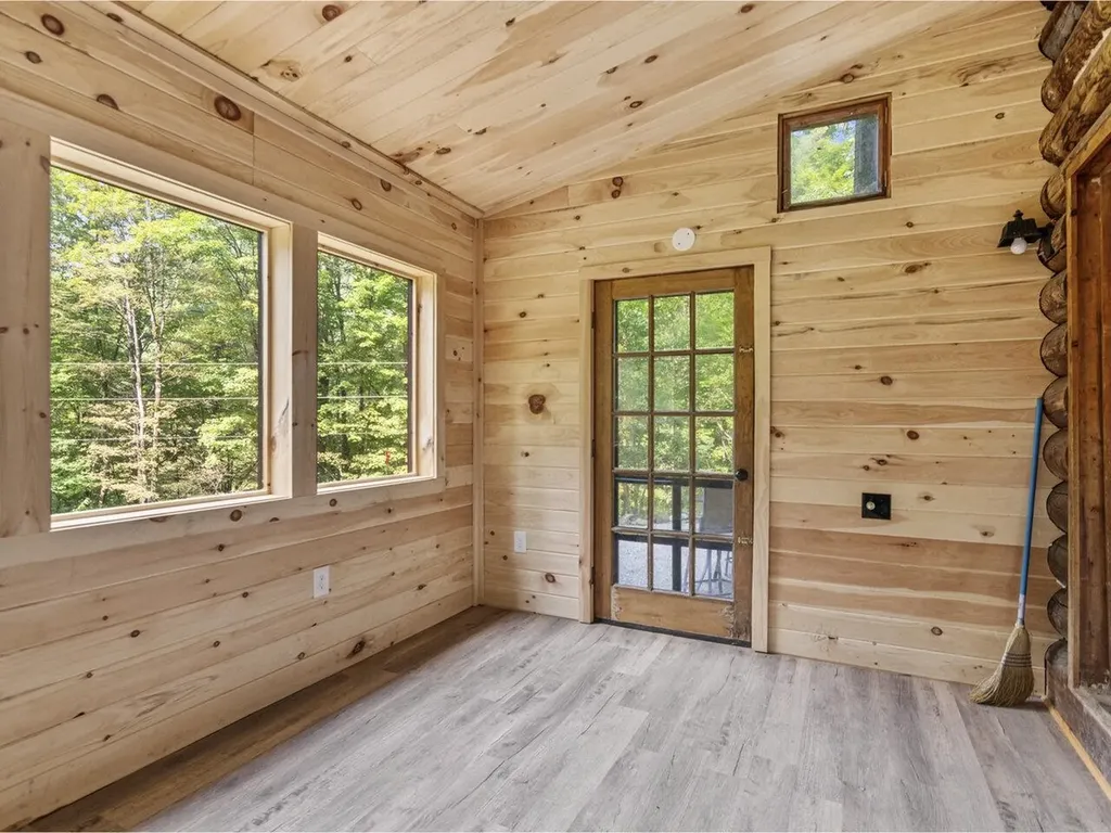80 Stokes Hill Road Starksboro VT 05487