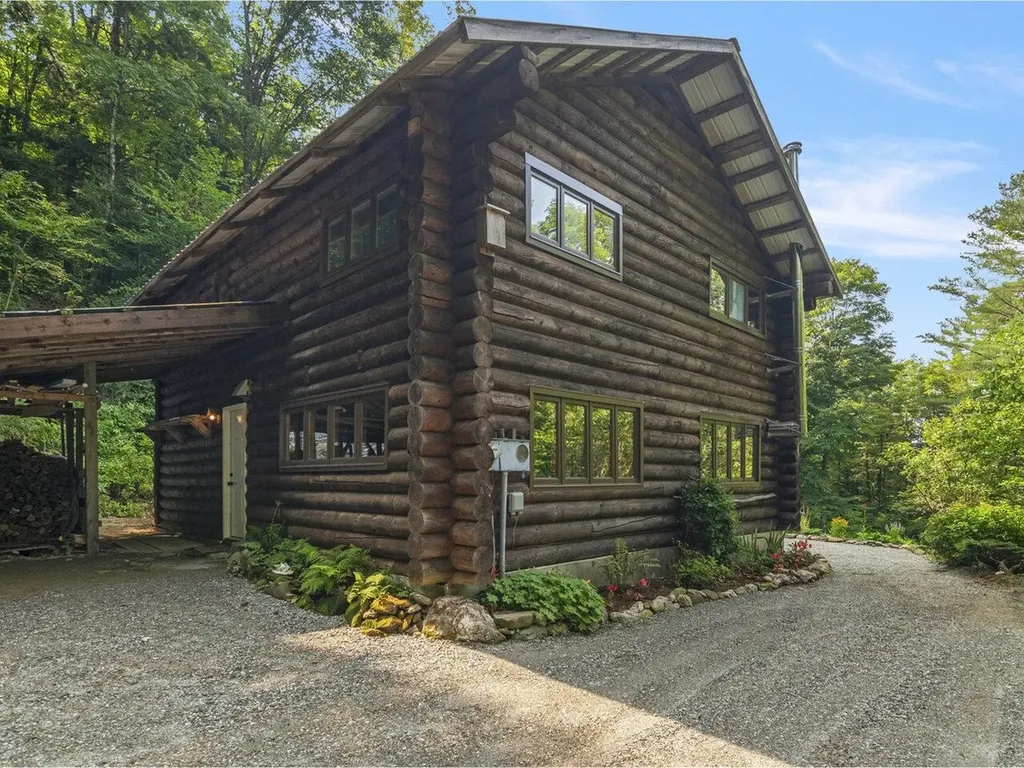80 Stokes Hill Road Starksboro VT 05487