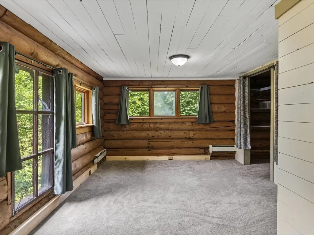 80 Stokes Hill Road Starksboro VT 05487