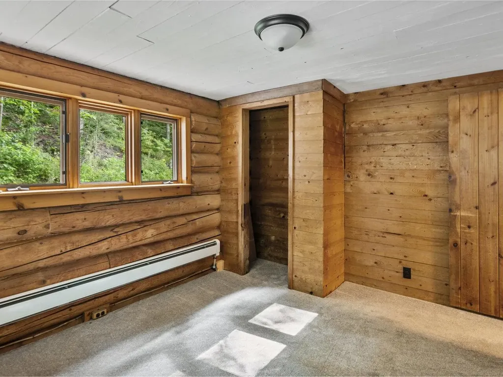 80 Stokes Hill Road Starksboro VT 05487