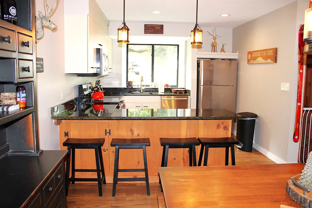 80 Easterly Road Lincoln NH 03251