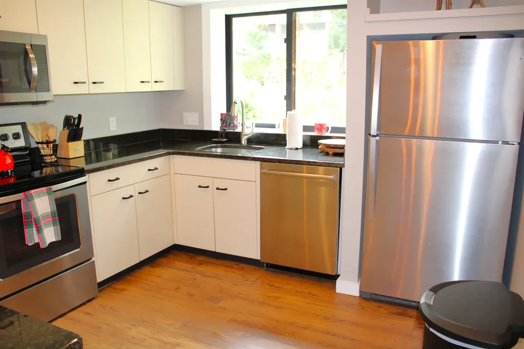 80 Easterly Road Lincoln NH 03251