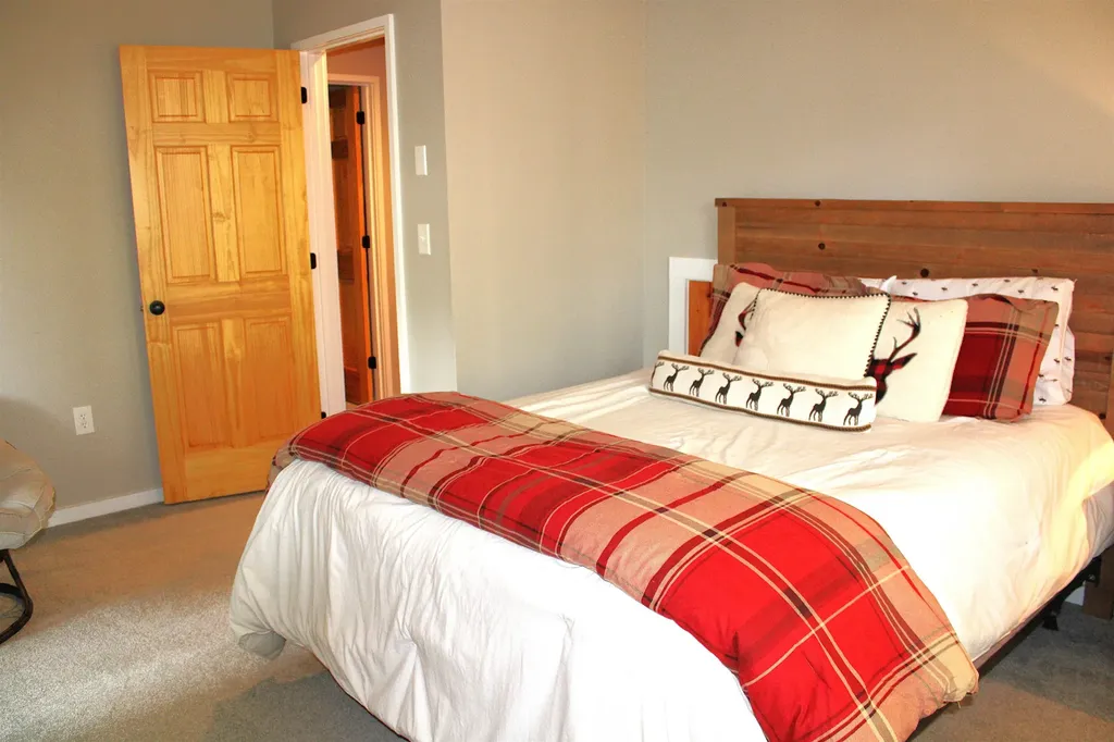 80 Easterly Road Lincoln NH 03251