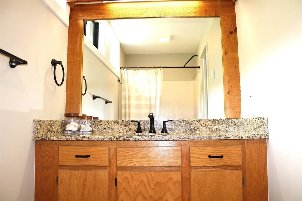 80 Easterly Road Lincoln NH 03251