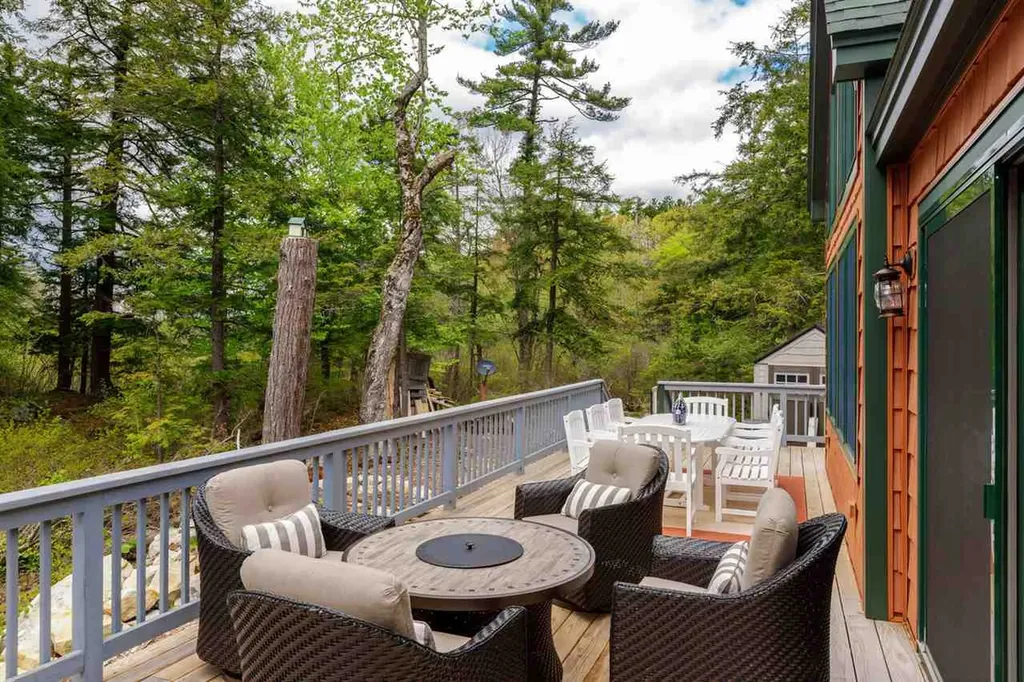 6 Melody Island Wolfeboro NH 03894