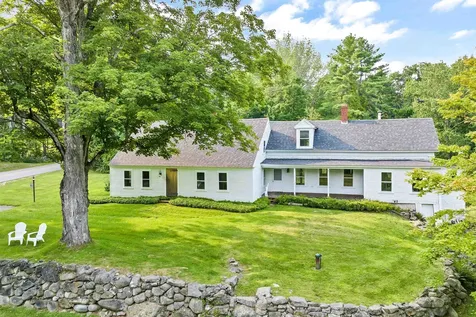 52 Lyford Road Brookfield NH 03872