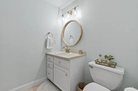 24 Wingate Lane Dover NH 03820