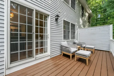 24 Wingate Lane Dover NH 03820
