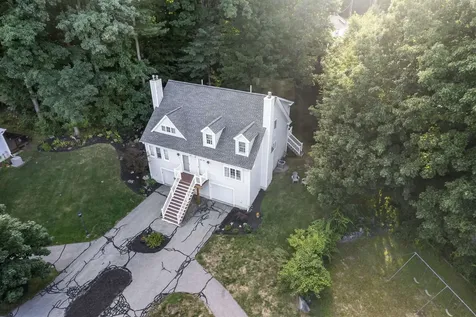 24 Wingate Lane Dover NH 03820