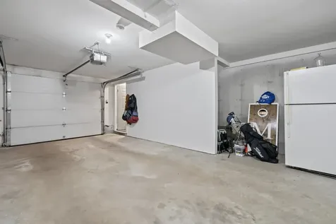 24 Wingate Lane Dover NH 03820