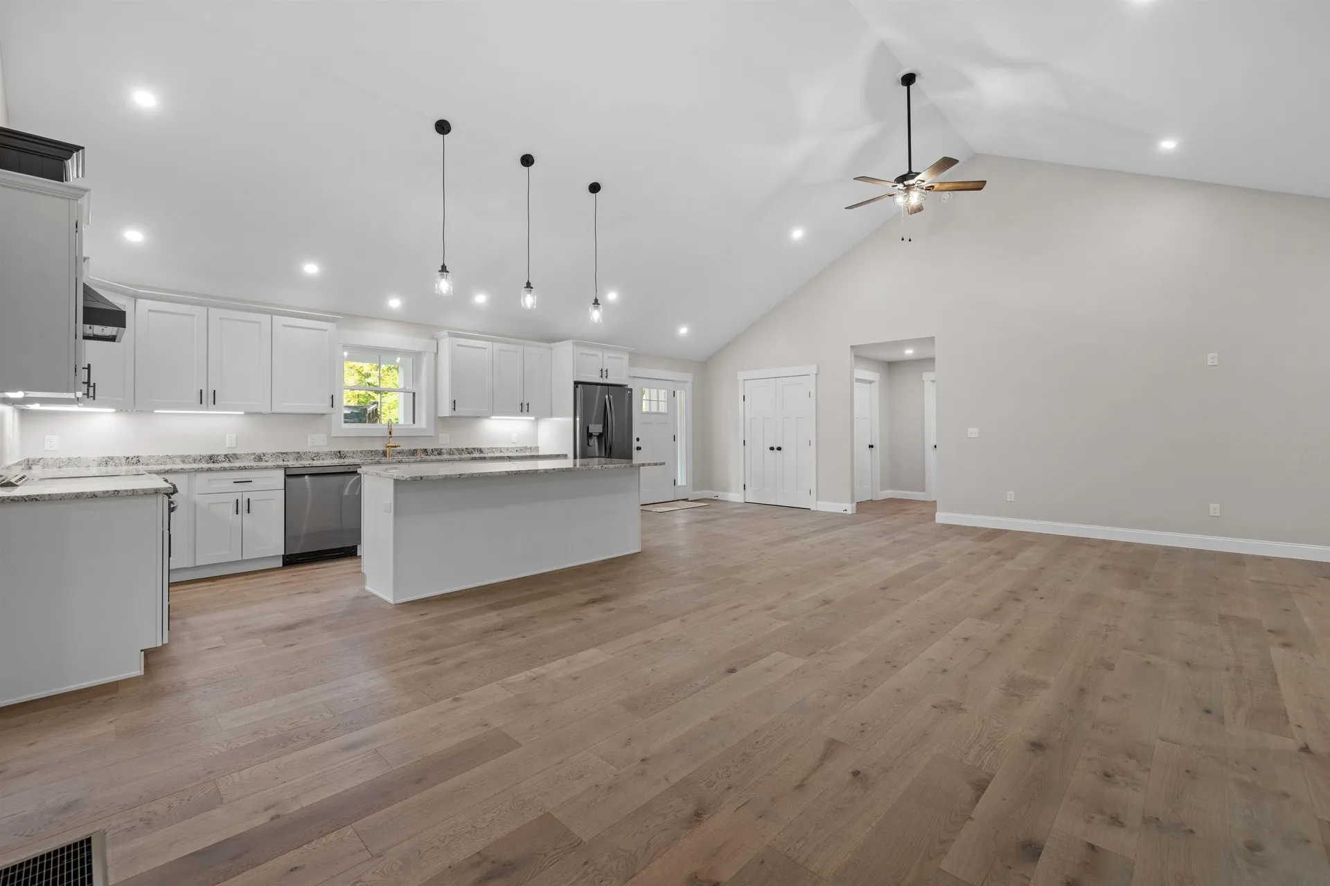 31 Calef Road Alton NH 03809