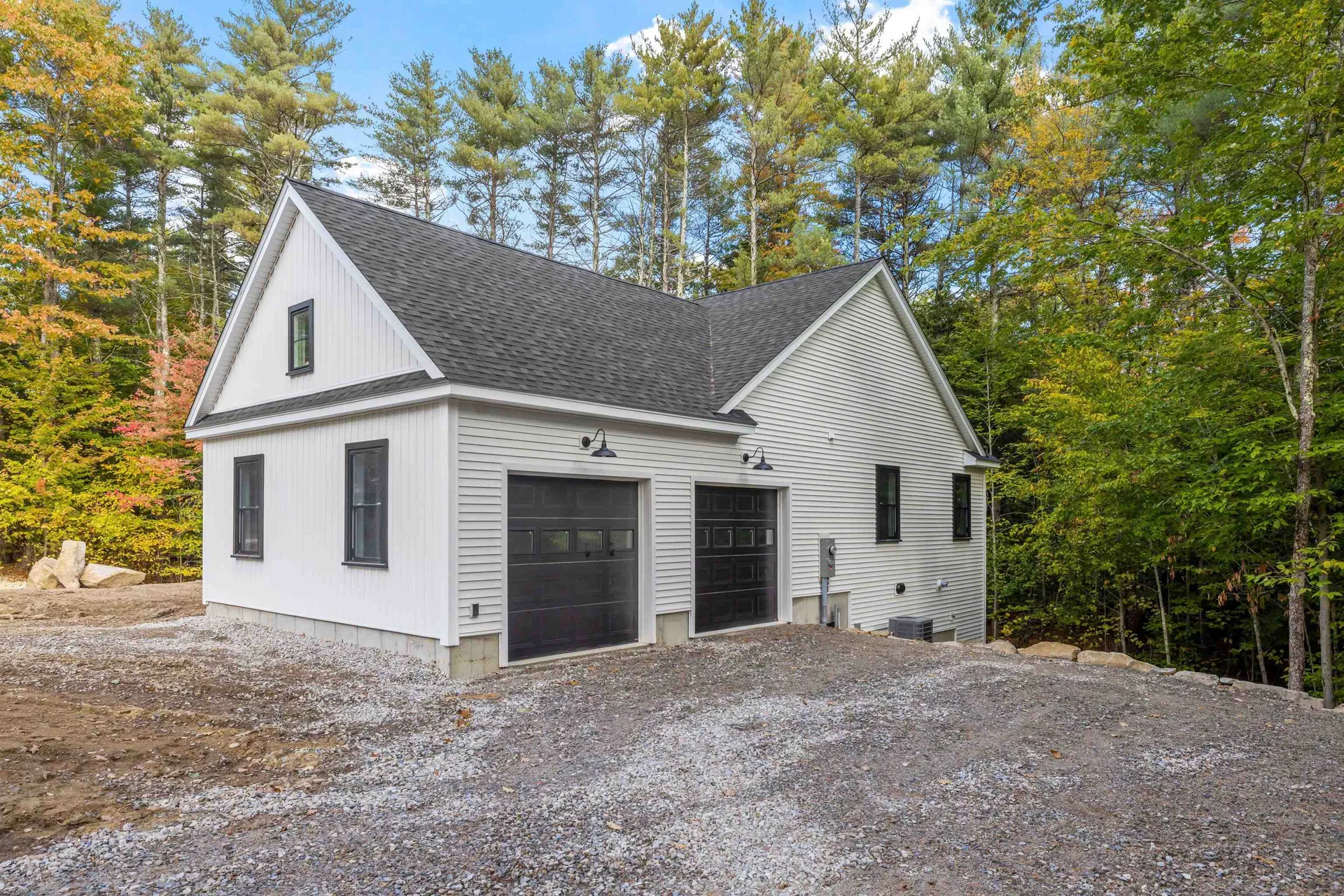 31 Calef Road Alton NH 03809