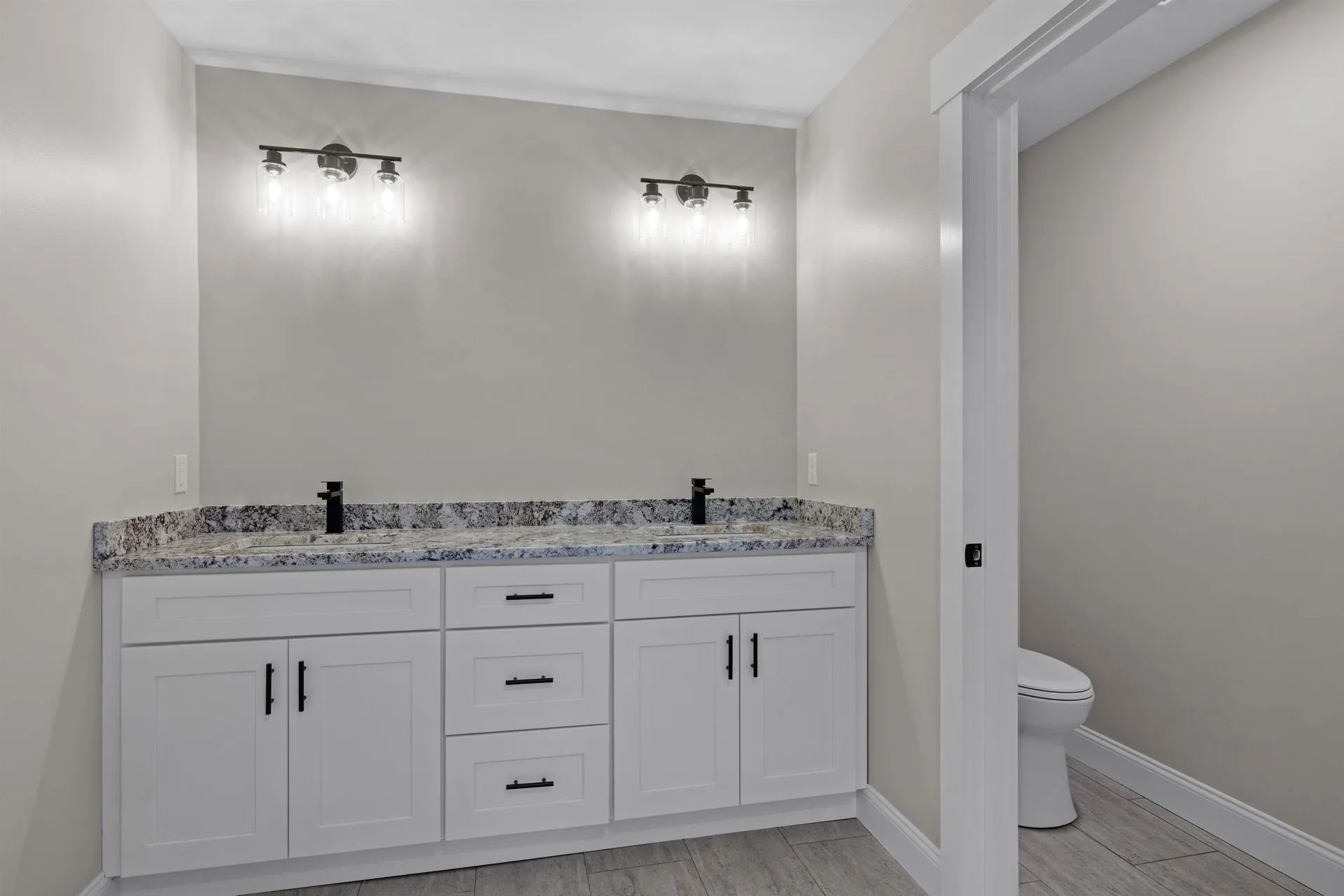 31 Calef Road Alton NH 03809