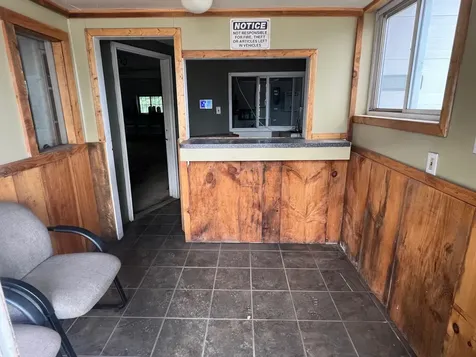 472 West Main Street Tilton NH 03276