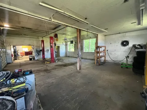 472 West Main Street Tilton NH 03276