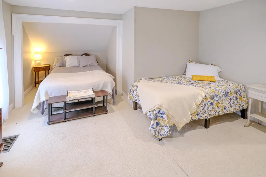 39 High Street Ludlow VT 05149