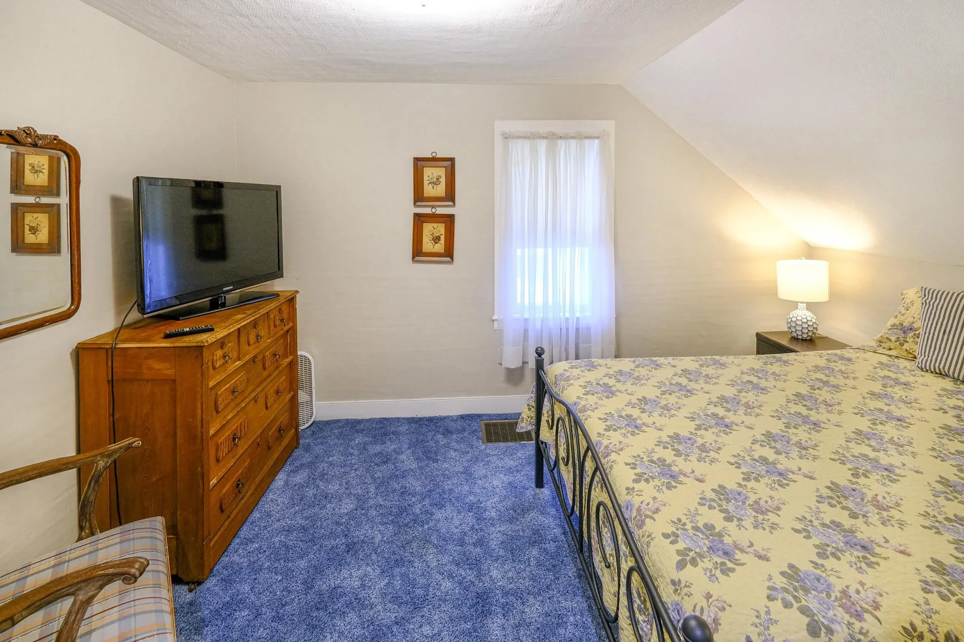 39 High Street Ludlow VT 05149