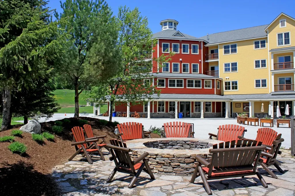 246/248 Qtr. I Jackson Gore Inn Ludlow VT 05149