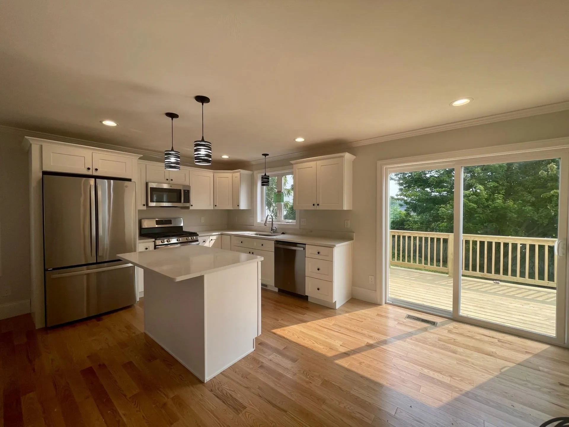 98 Washington Street Seabrook NH 03874