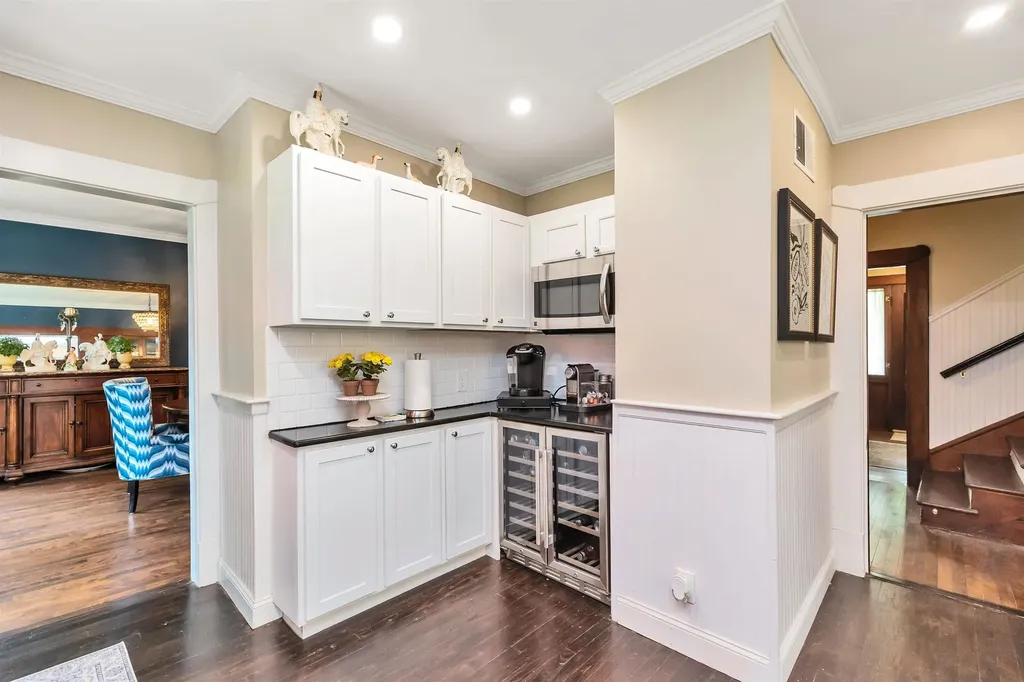 955 Chestnut Street Manchester NH 03104