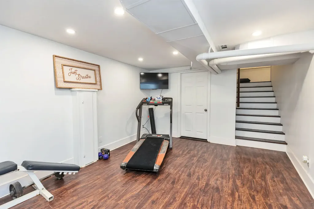 955 Chestnut Street Manchester NH 03104