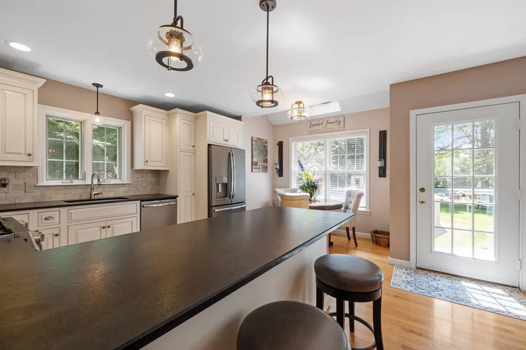 13 Bela View Drive Bow NH 03304