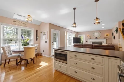 13 Bela View Drive Bow NH 03304