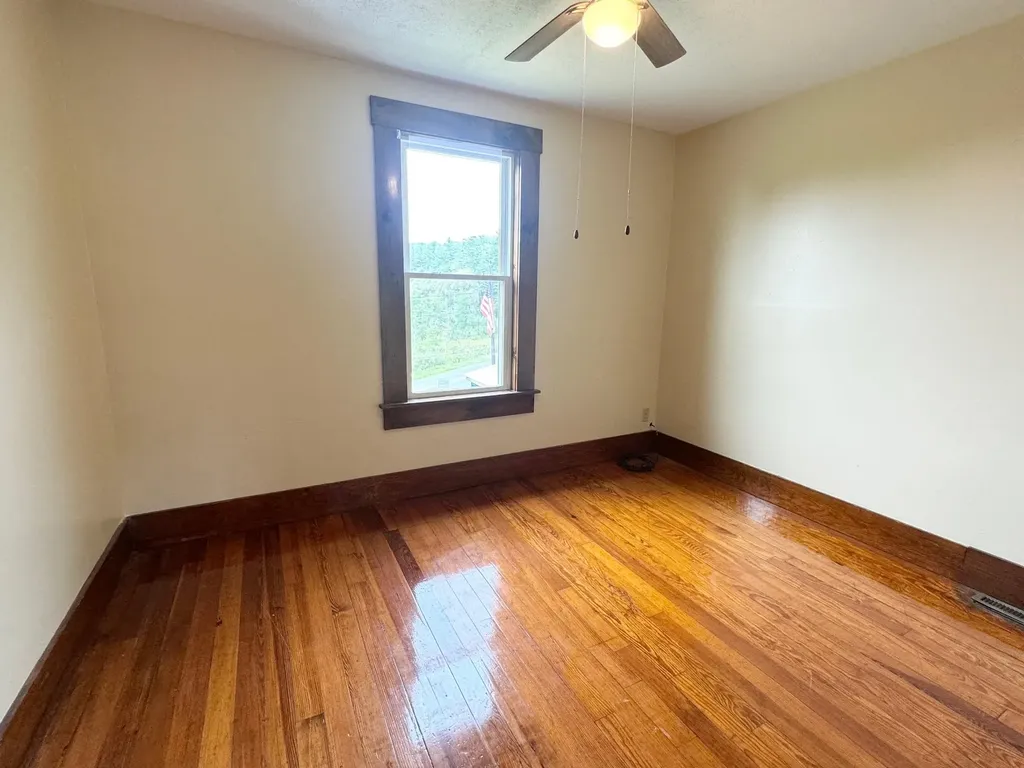 843 Pleasant Street Newport City VT 05855