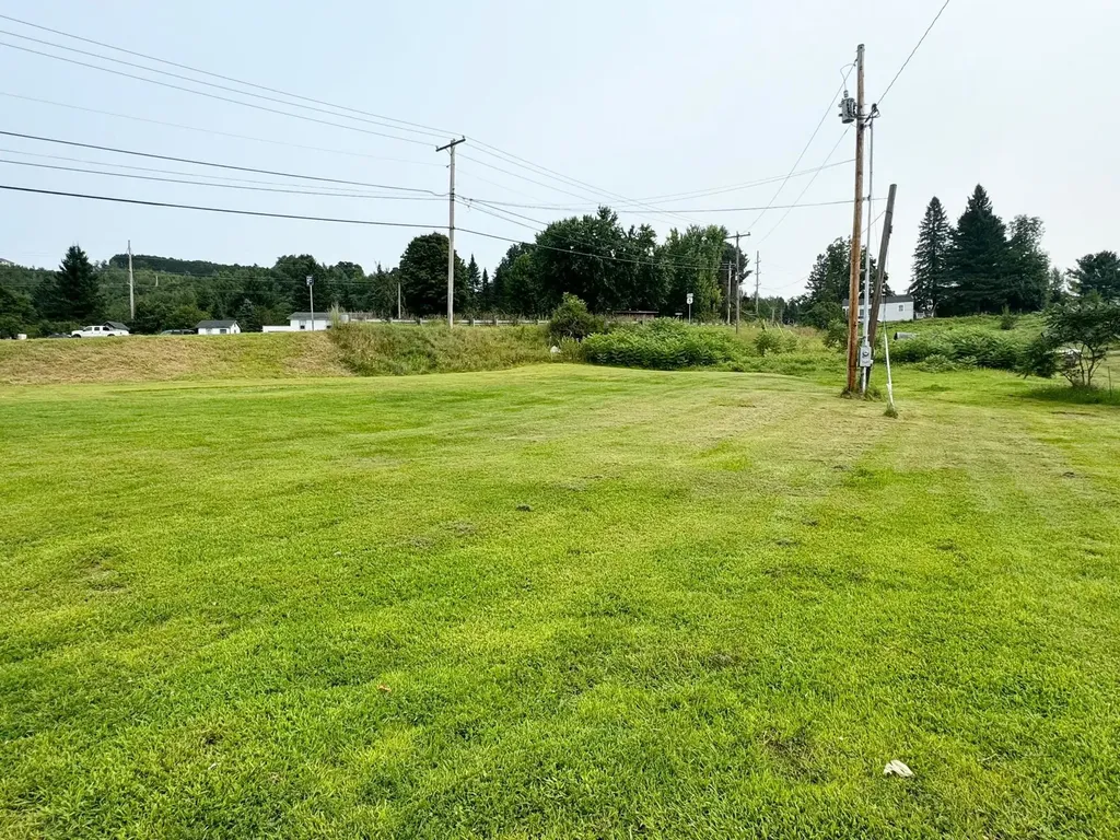 843 Pleasant Street Newport City VT 05855