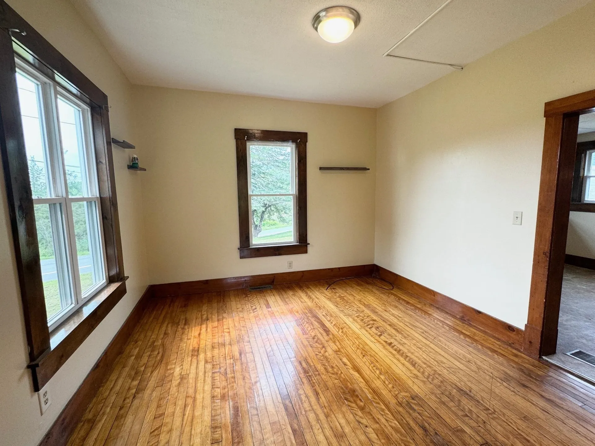 843 Pleasant Street Newport City VT 05855