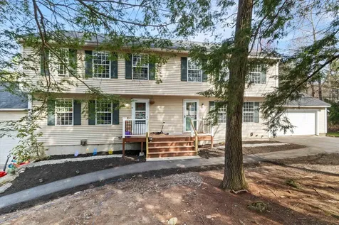 145 Barnard Hill Road Weare NH 03281