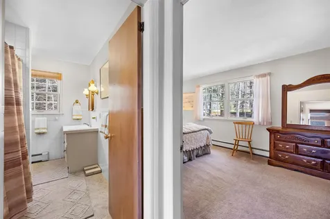 115 Spruce Hollow Stowe VT 05672