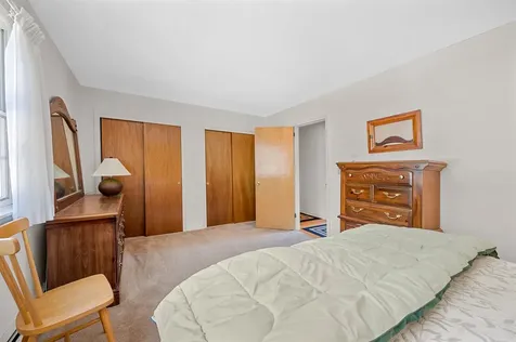 115 Spruce Hollow Stowe VT 05672
