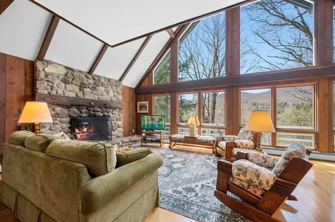 115 Spruce Hollow Stowe VT 05672