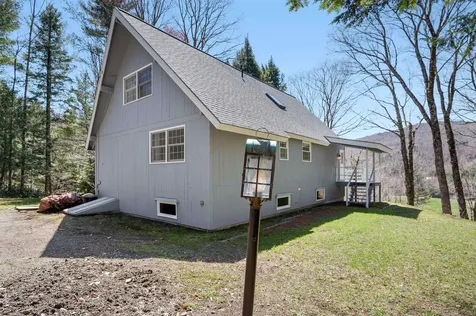 115 Spruce Hollow Stowe VT 05672