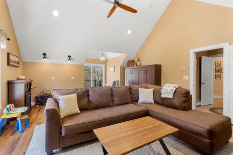 222 Tamarack Road Hopkinton NH 03229