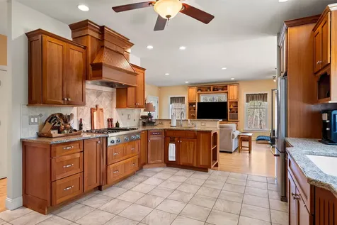 222 Tamarack Road Hopkinton NH 03229