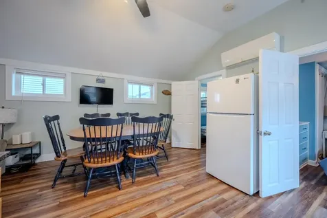 7 Perkins Avenue Hampton NH 03842