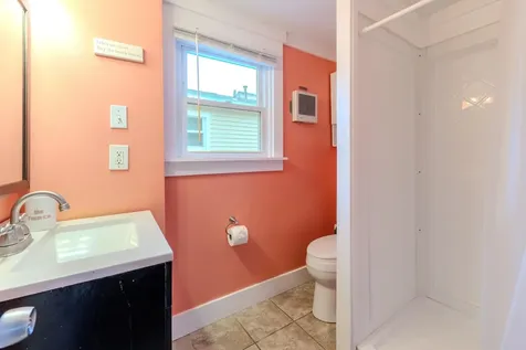 7 Perkins Avenue Hampton NH 03842