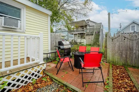7 Perkins Avenue Hampton NH 03842