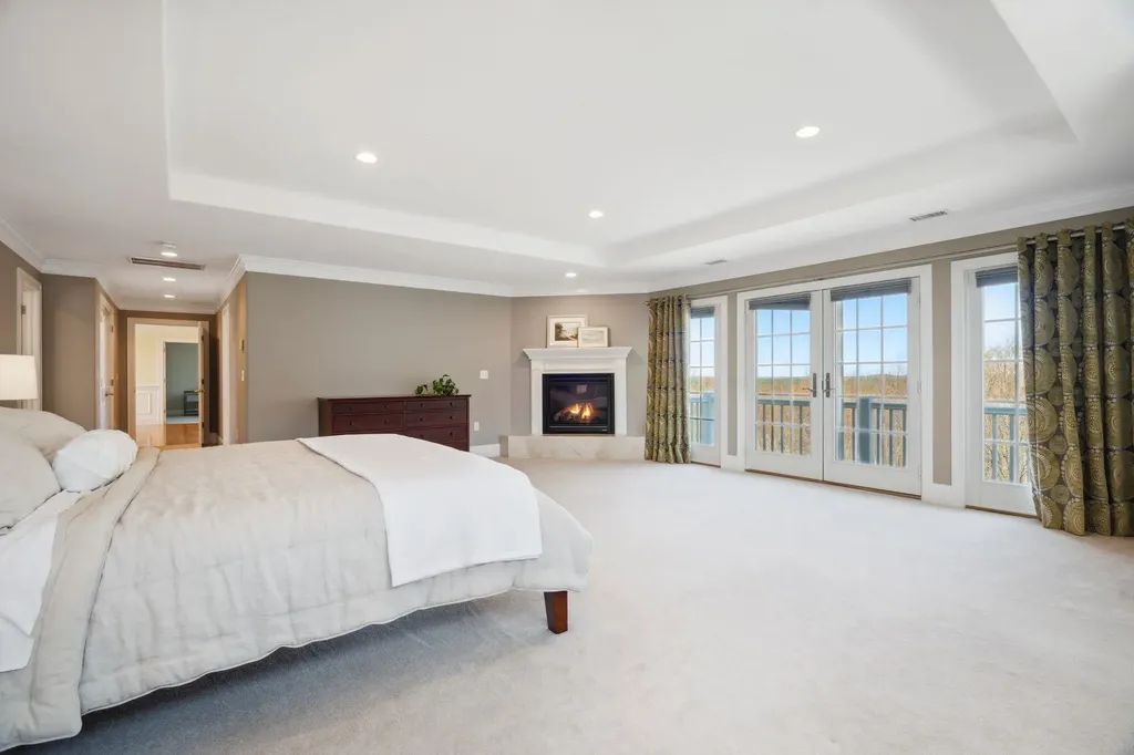 7 Hoosac Road Kensington NH 03833