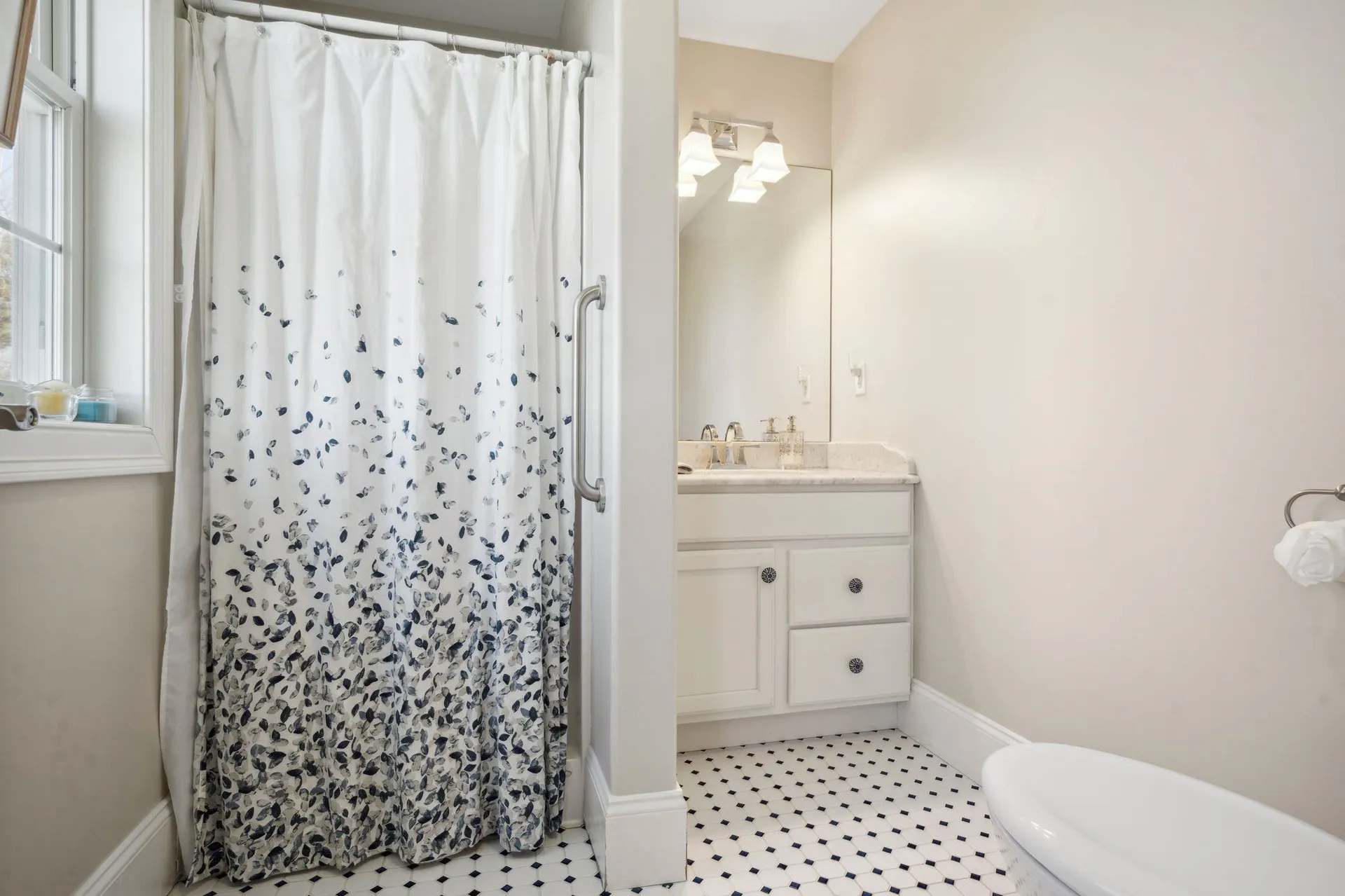 7 Hoosac Road Kensington NH 03833