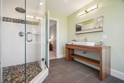 7 Hoosac Road Kensington NH 03833