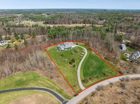 7 Hoosac Road Kensington NH 03833