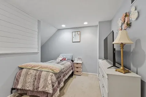 128 Newton Road Plaistow NH 03865