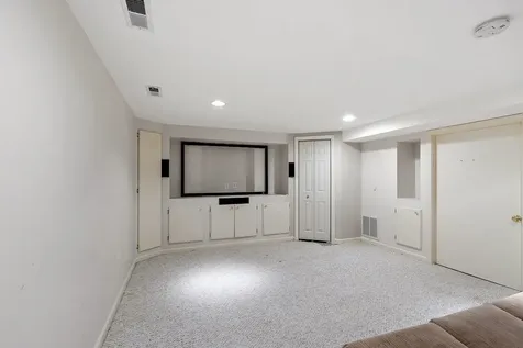 128 Newton Road Plaistow NH 03865