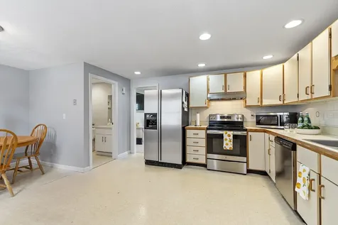 128 Newton Road Plaistow NH 03865