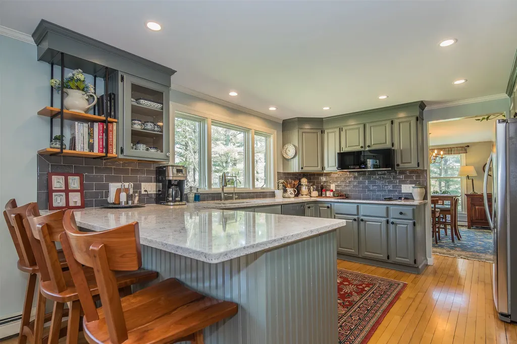 93 Hard Farm Road Manchester VT 05255